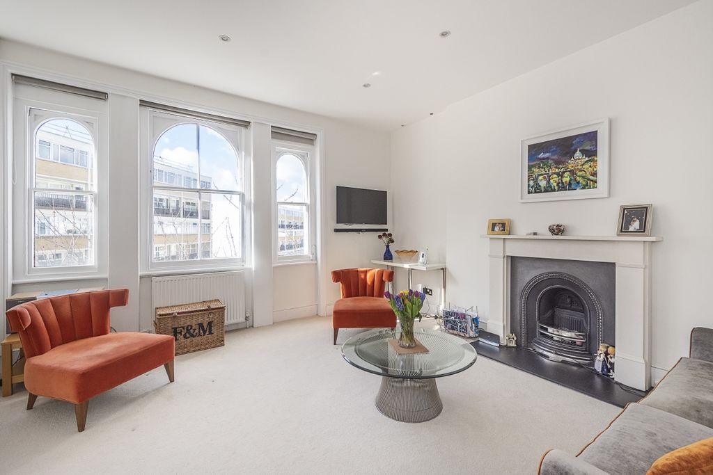 Property photo 1 of 12 Cumberland-Street...