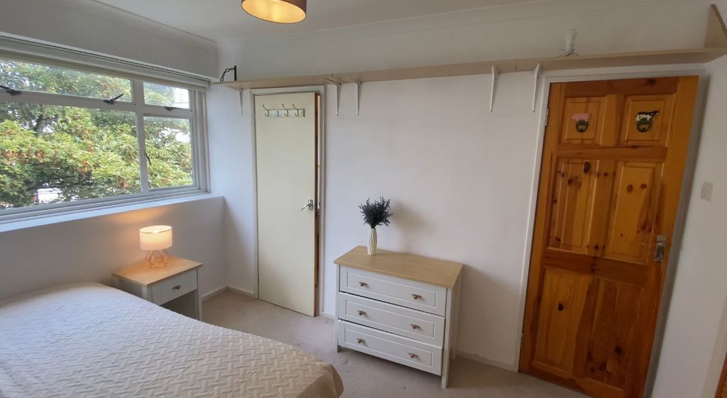 Property photo 1 of 12 Room C. En Suite