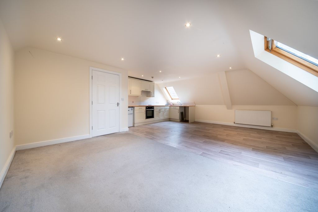 Property photo 1 of 11 Living Area