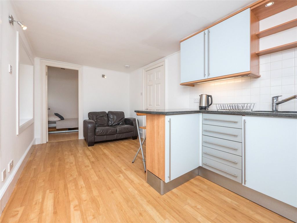Property photo 2 of 13 Picture No. 22