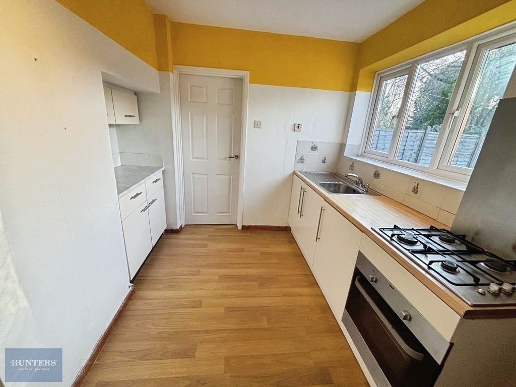 Property photo 2 of 14 3