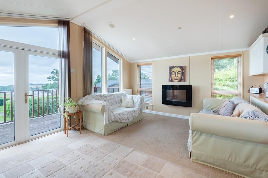 Property photo 2 of 23 Lev1489Pem Open Plan Lounge Area.Jpg