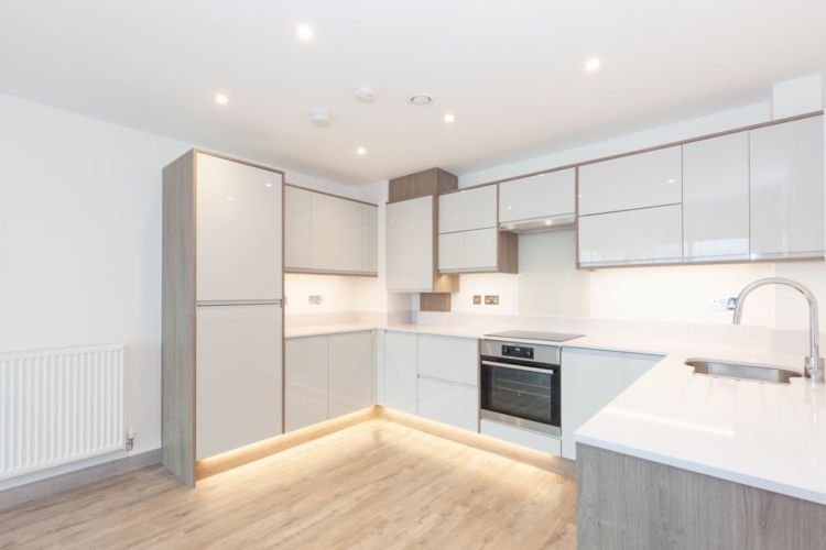 Property photo 2 of 9 Kitchen