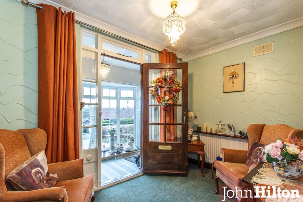 Property photo 3 of 18 Longhill Road-18.Jpg