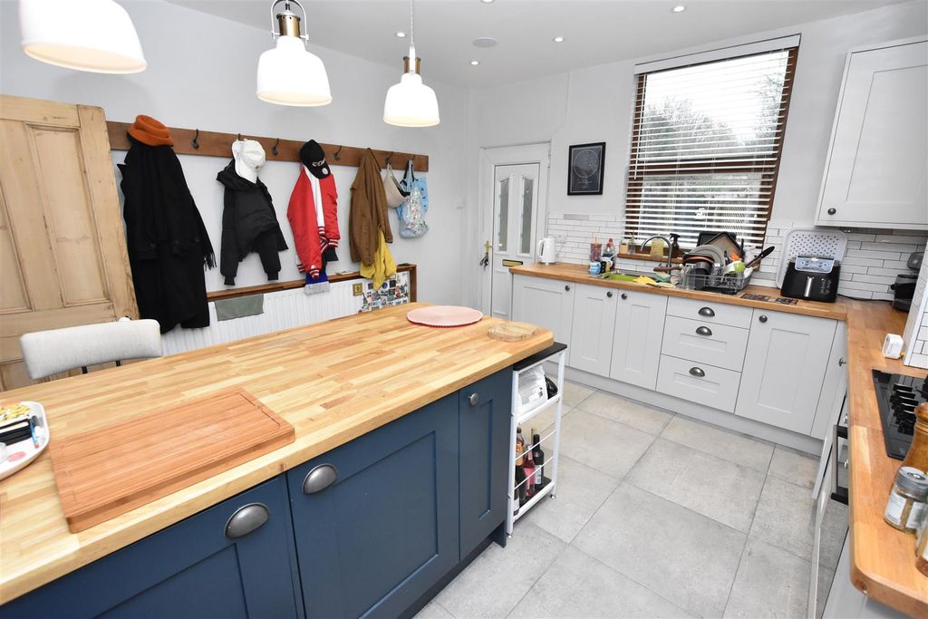 Property photo 3 of 14 Dsc_0400 - Copy (8).Jpg