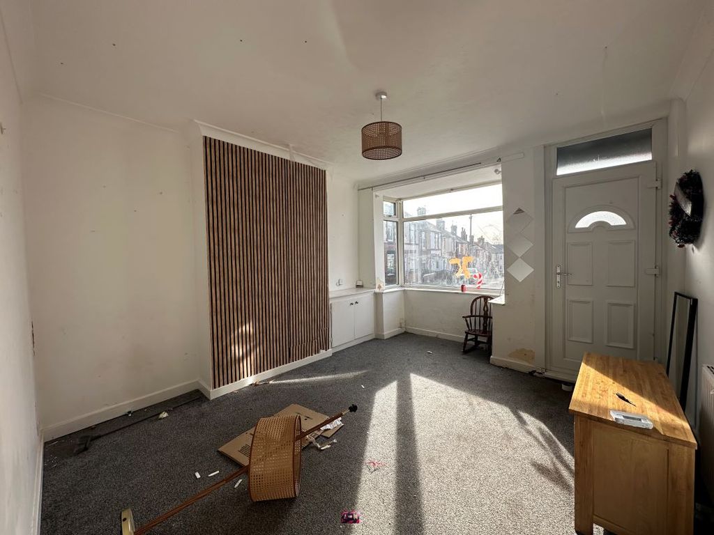 Property photo 2 of 9 Image 2