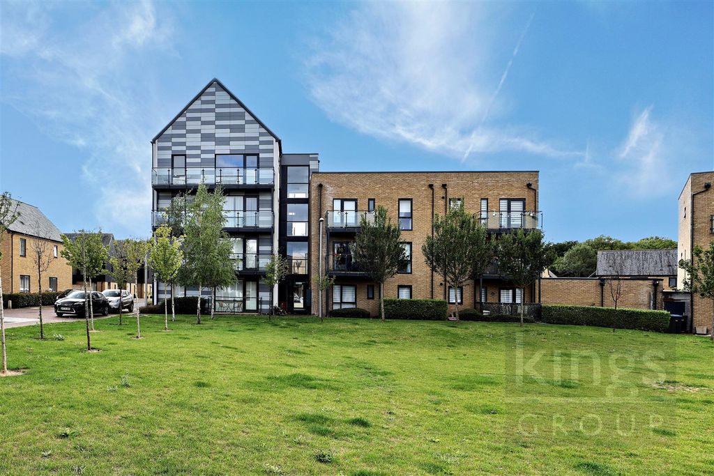 Property photo 1 of 22 Frontshot