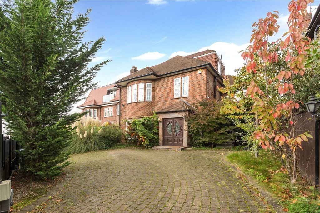Property photo 1 of 20