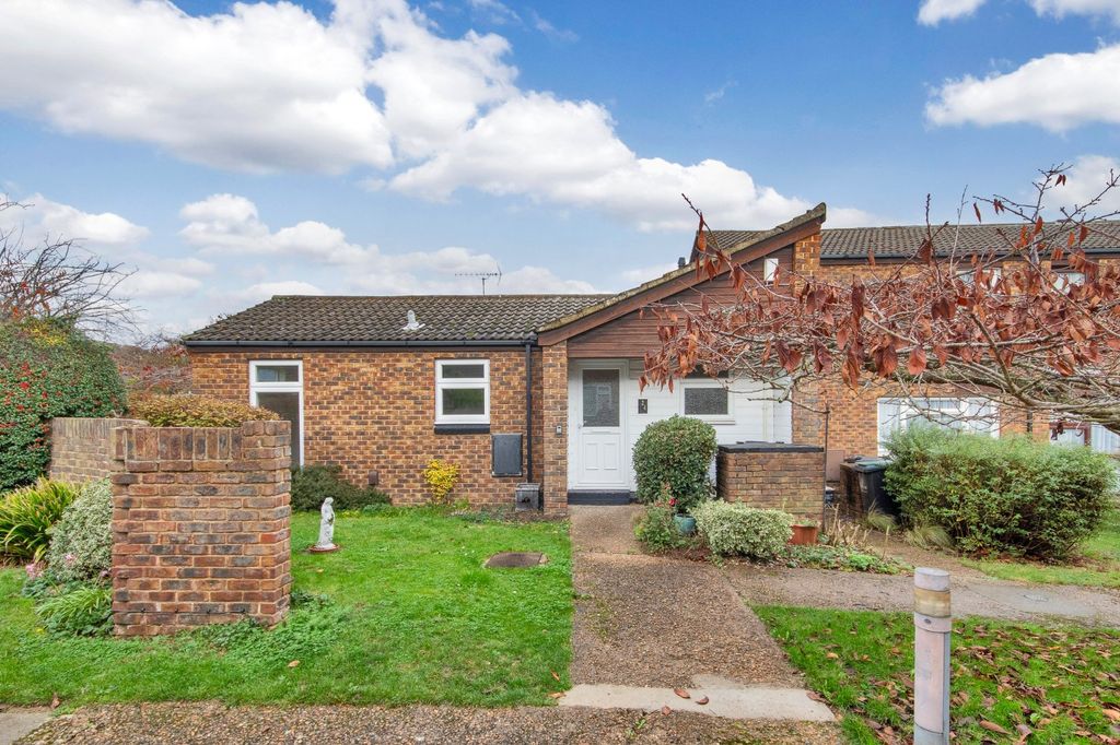 Property photo 1 of 10 External