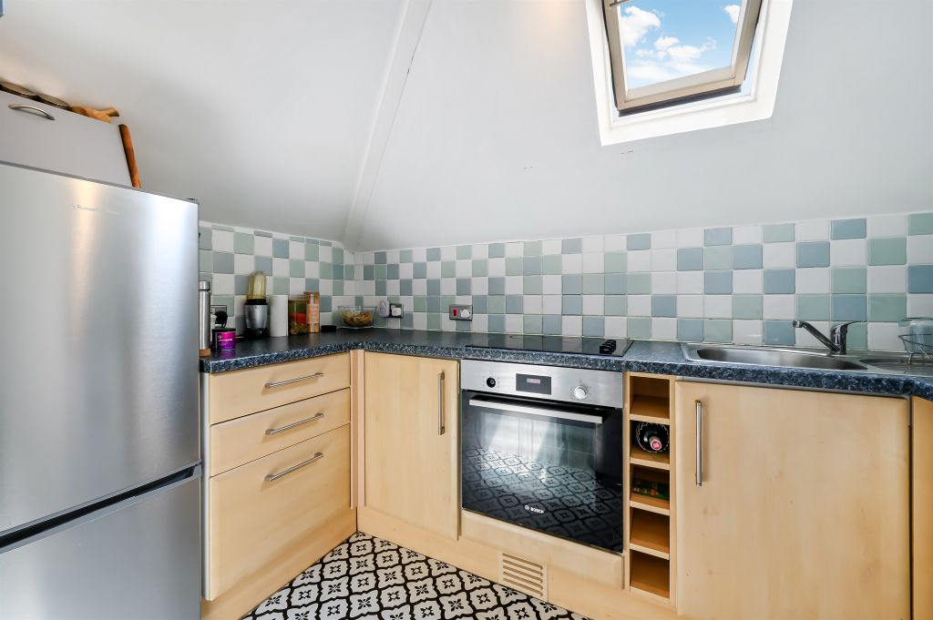 Property photo 3 of 9