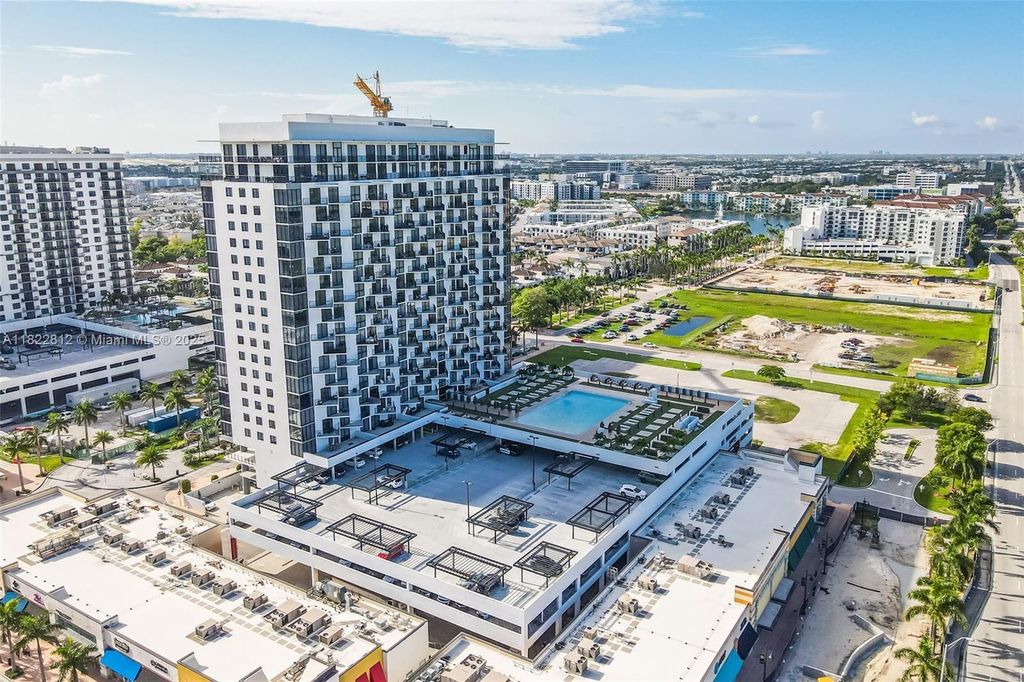 Property photo 3 of 33 <Alttext/>