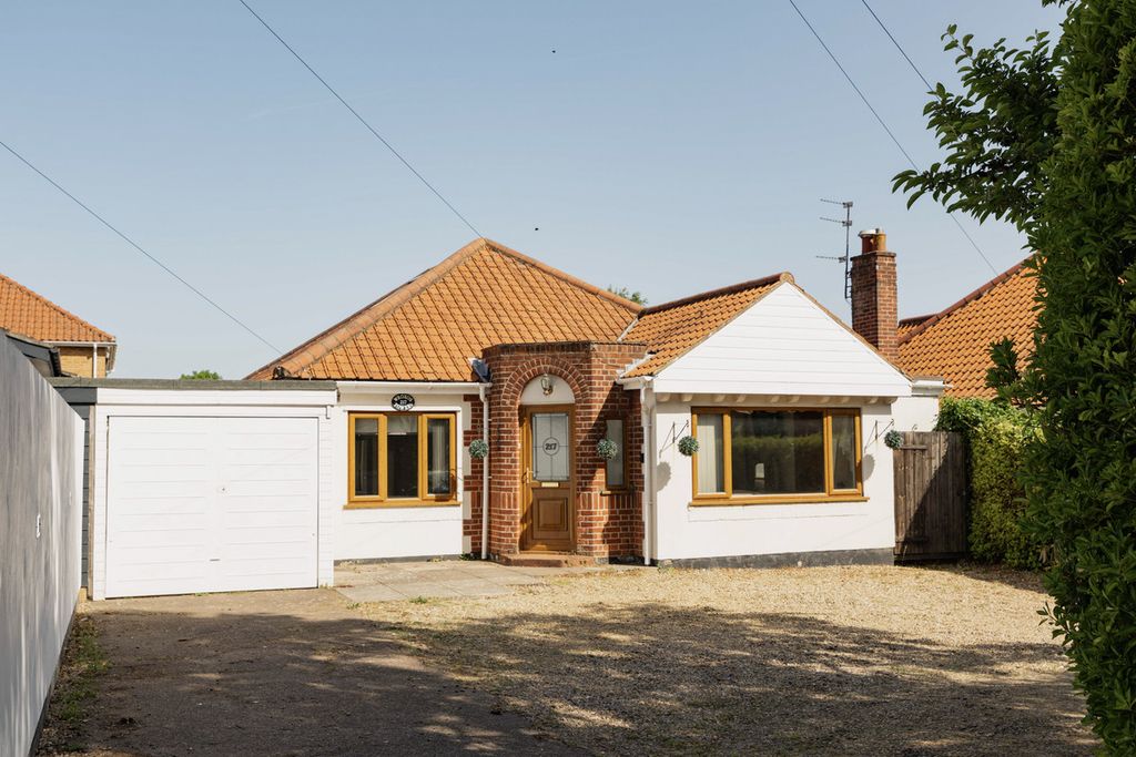 Property photo 1 of 21