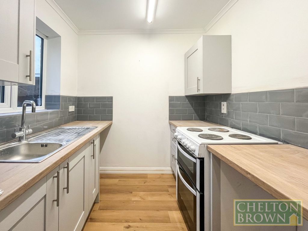 Property photo 2 of 12 Picture No. 25