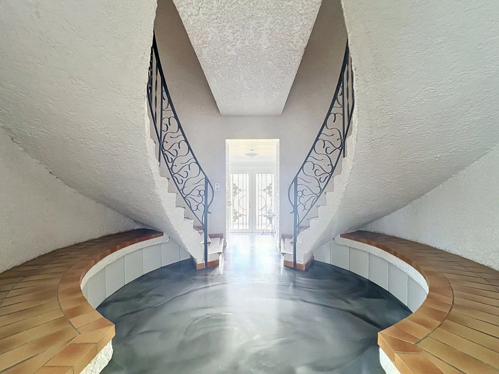Property photo 3 of 24 1c2Af6E9Aea876c2519cd02A7ce9E1d5_402d69Db18_2884-Big