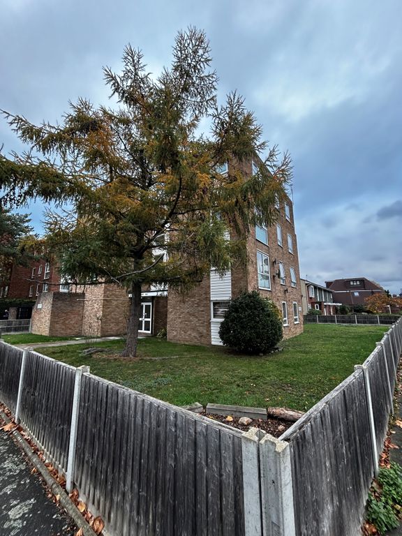 Property photo 2 of 7