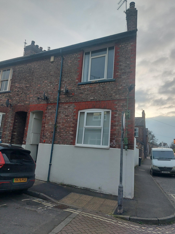 Property photo 1 of 8 Main Image