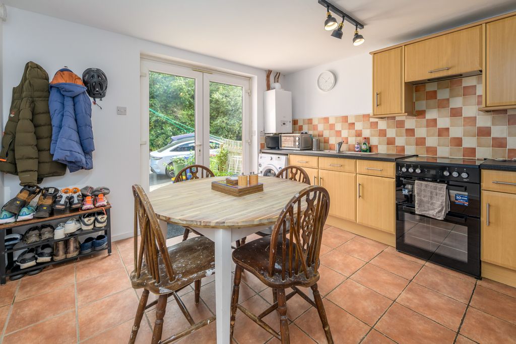 Property photo 2 of 20 Kitchen-1