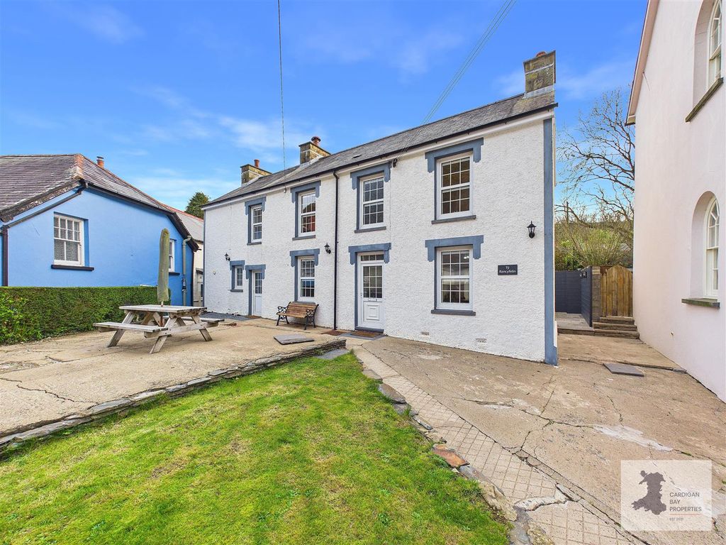 Property photo 1 of 42 Front View