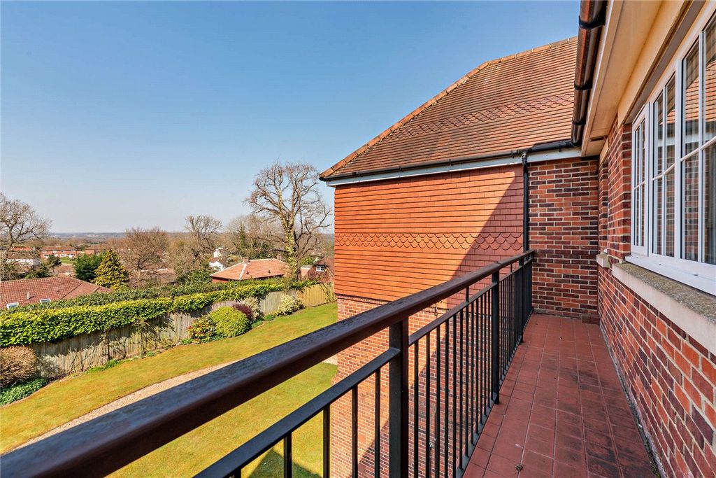 Property photo 2 of 23 Picture No. 01