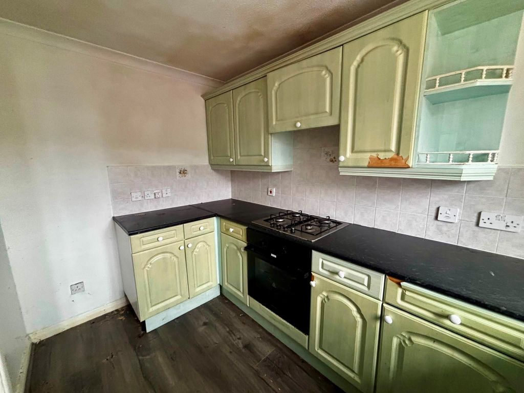 Property photo 3 of 17
