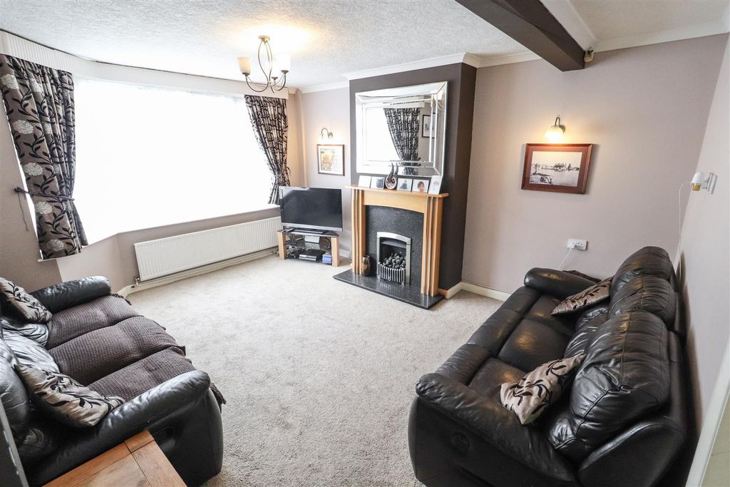 Property photo 2 of 17 Keats Road-2 Copy.Jpg