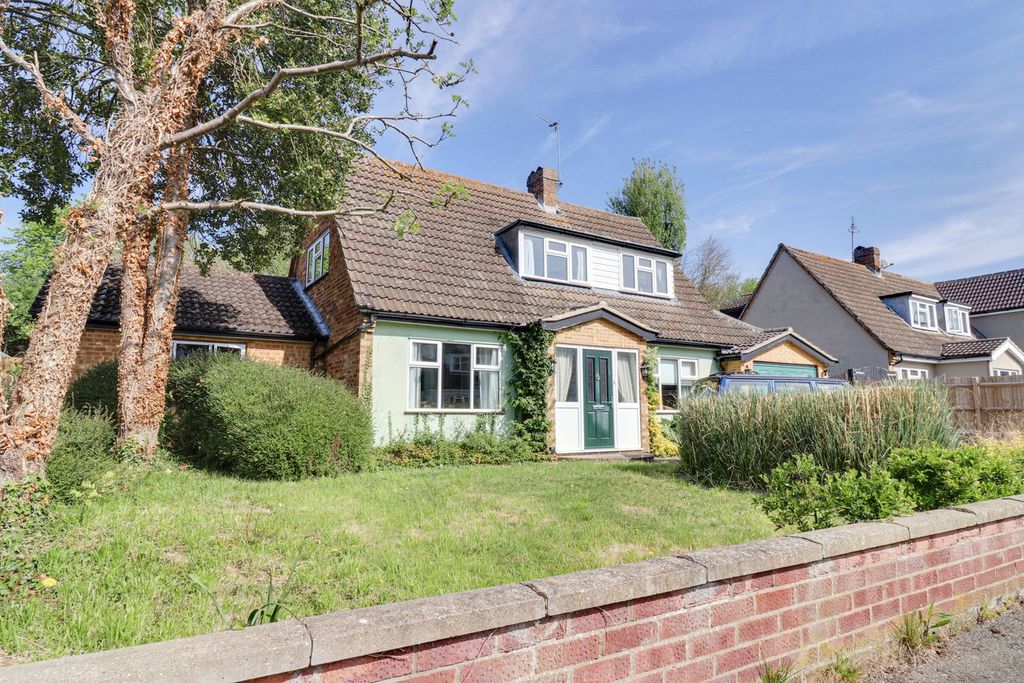 Property photo 1 of 17