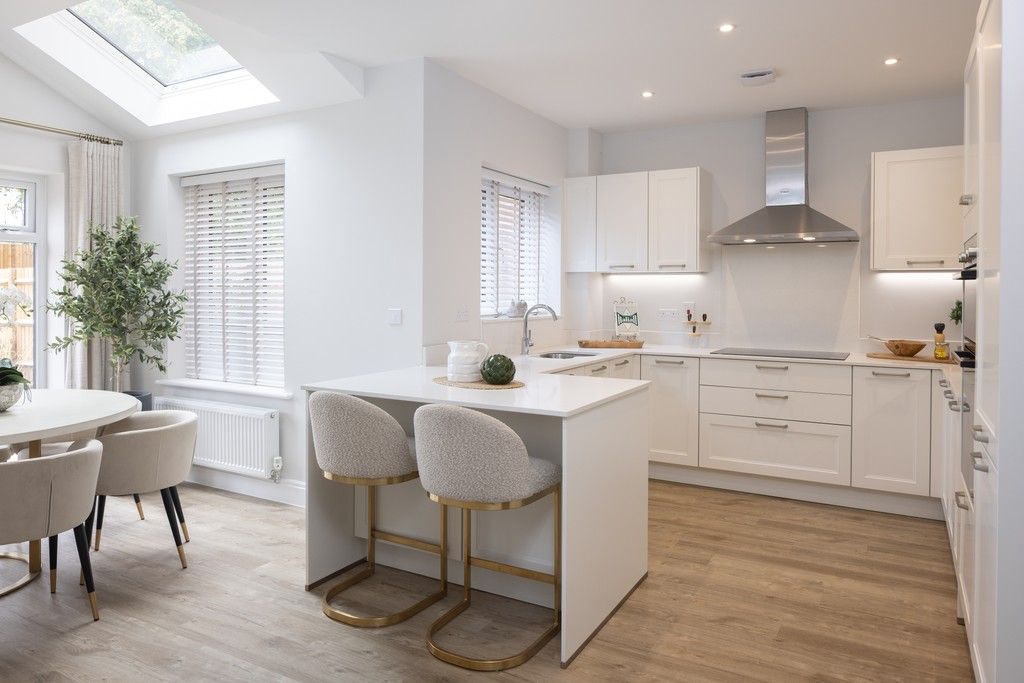 Property photo 2 of 13 Maple Croft, Egham