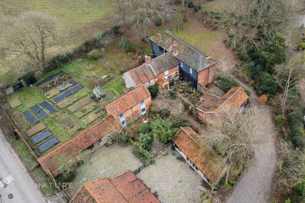 Property photo 2 of 13 Site View