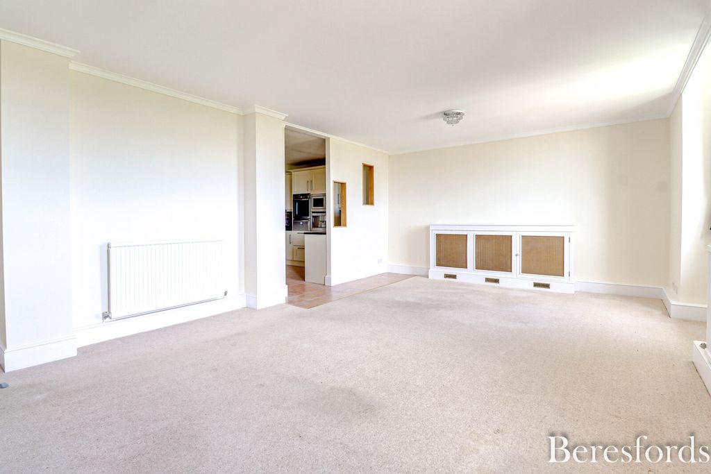 Property photo 2 of 19 Picture No. 07