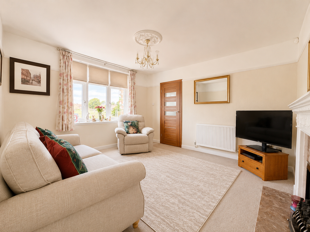 Property photo 2 of 17 Deal Estate Agents