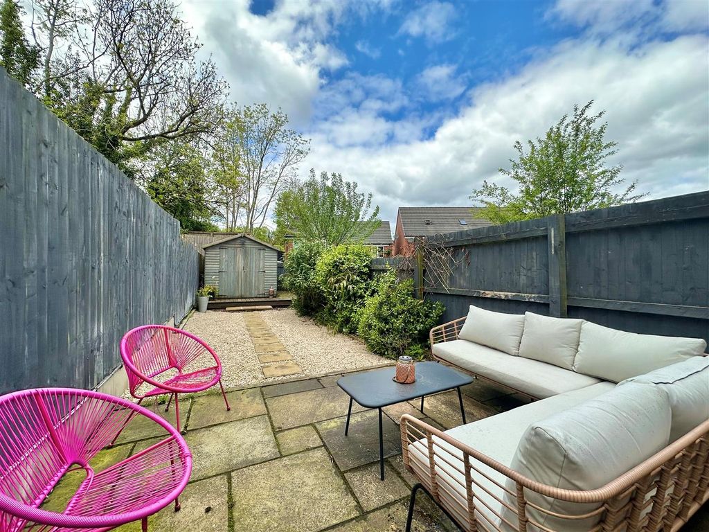 Property photo 3 of 13