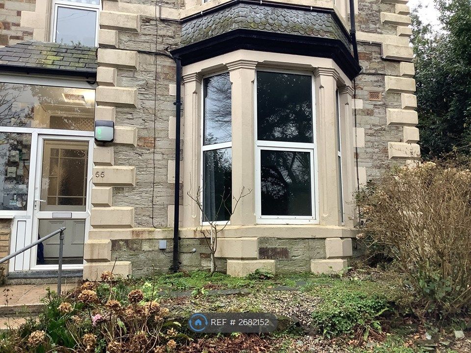 Property photo 1 of 19 Outside View