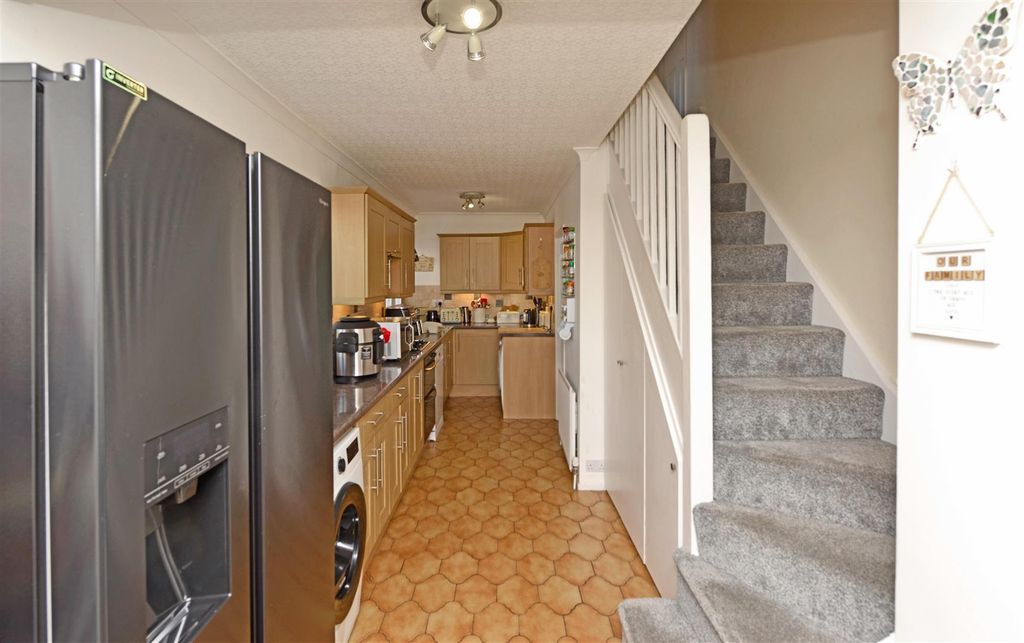 Property photo 3 of 17 Hallway: