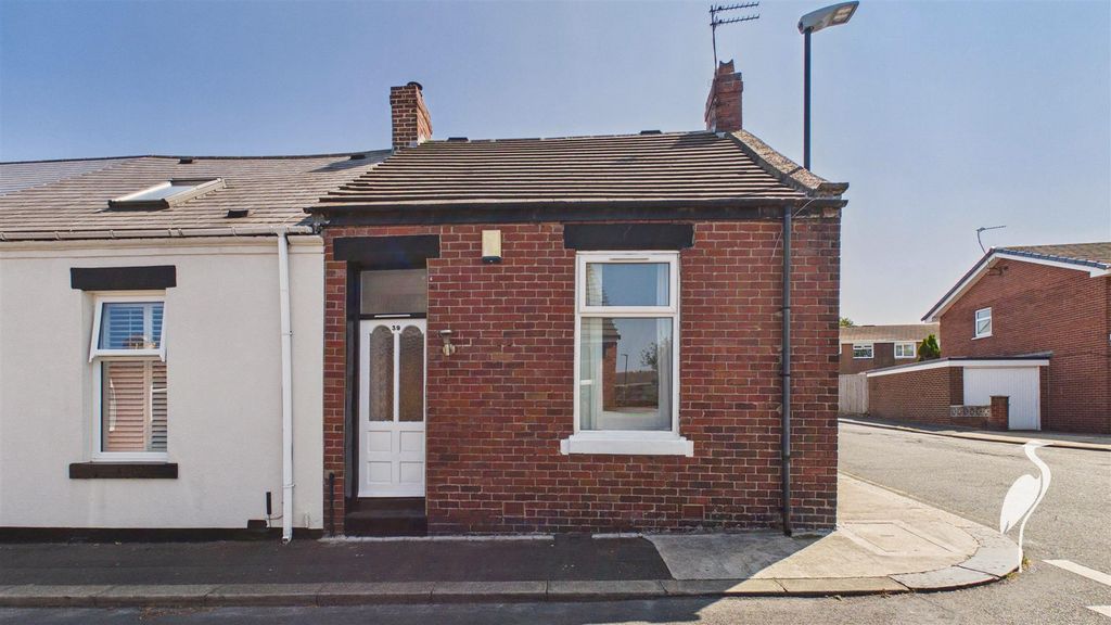 Property photo 1 of 20