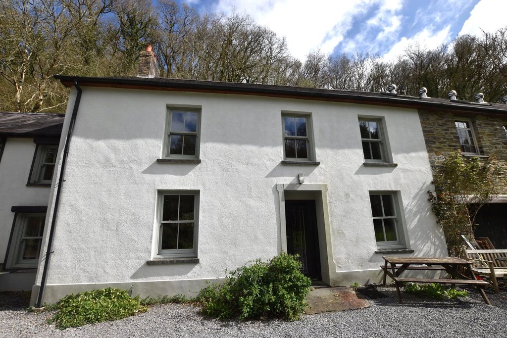 Additional image 4 of 5 bed detached house for saleVelindre, Llandysul, Carmarthenshire SA44