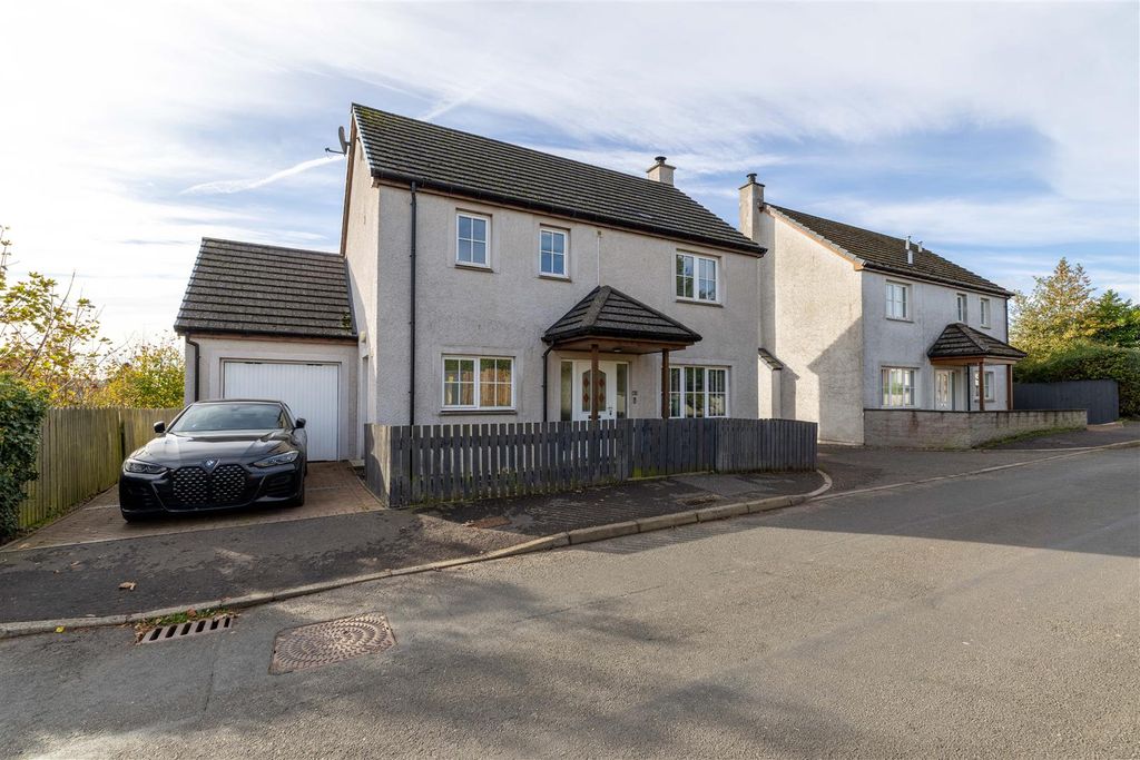 Property photo 1 of 31 63A, Mill Street Stanley-64.Jpg