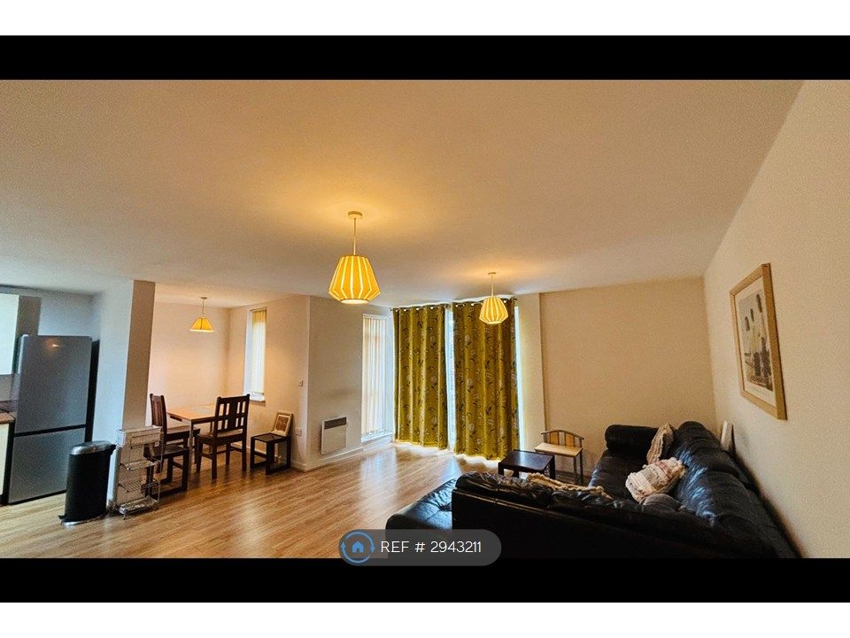 Property photo 2 of 9