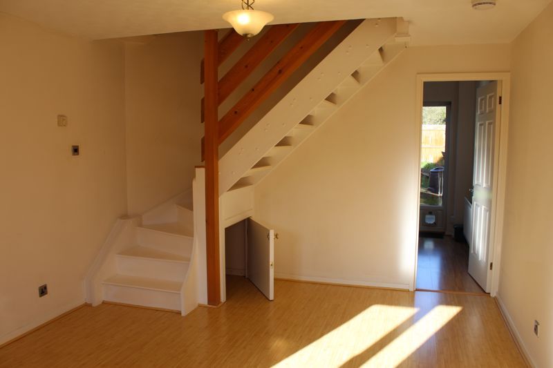 Property photo 2 of 9 Photo 9