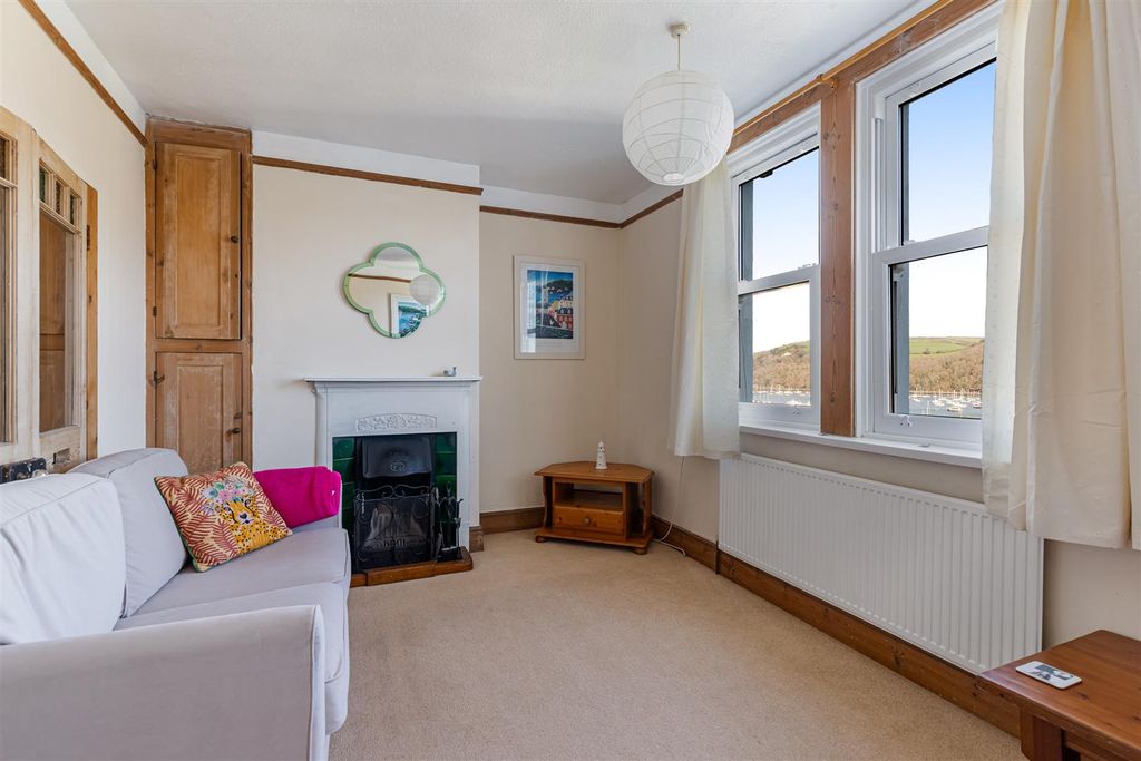 Property photo 3 of 24 A06 - 64 Above Town Dartmouth Internals - 260216.J