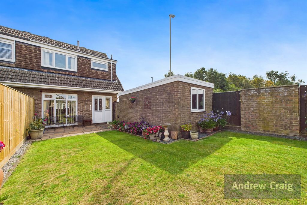 Property photo 3 of 14 Rear Garden