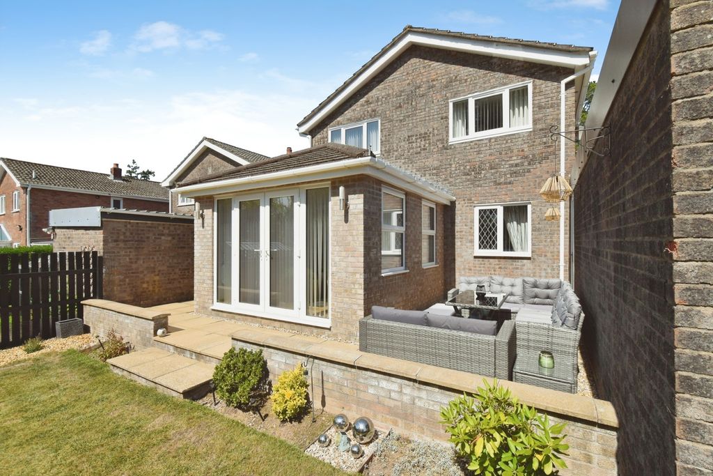 Property photo 3 of 29 Pbox-Img.Jpg