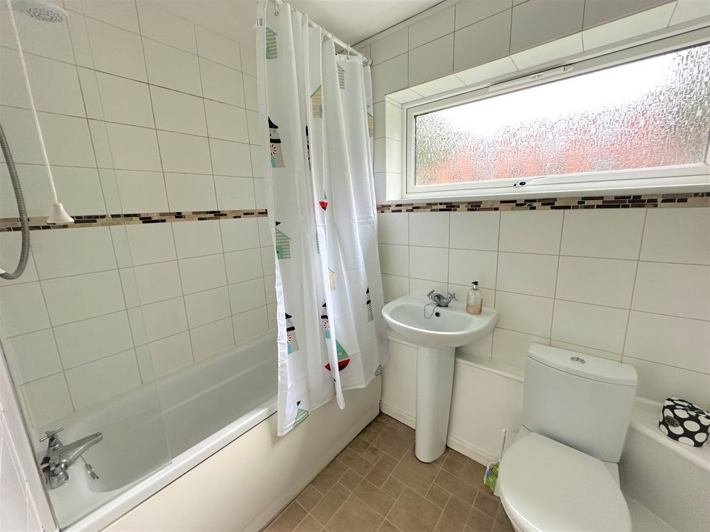 Property photo 3 of 9 Image