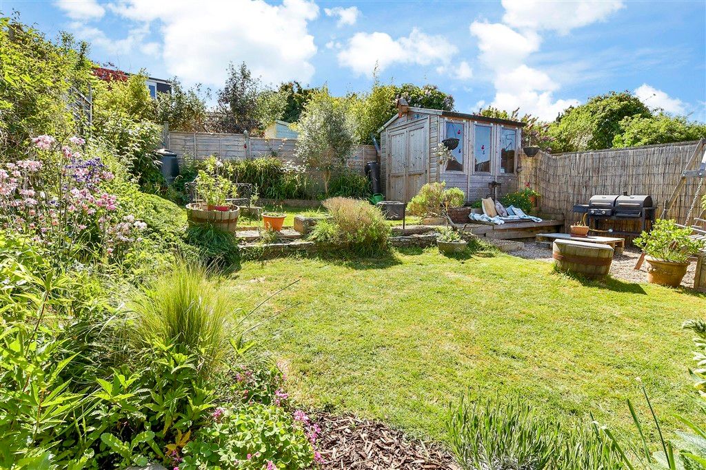 Property photo 1 of 21 Rear Garden