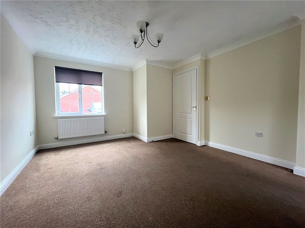 Property photo 3 of 9 Picture No. 17