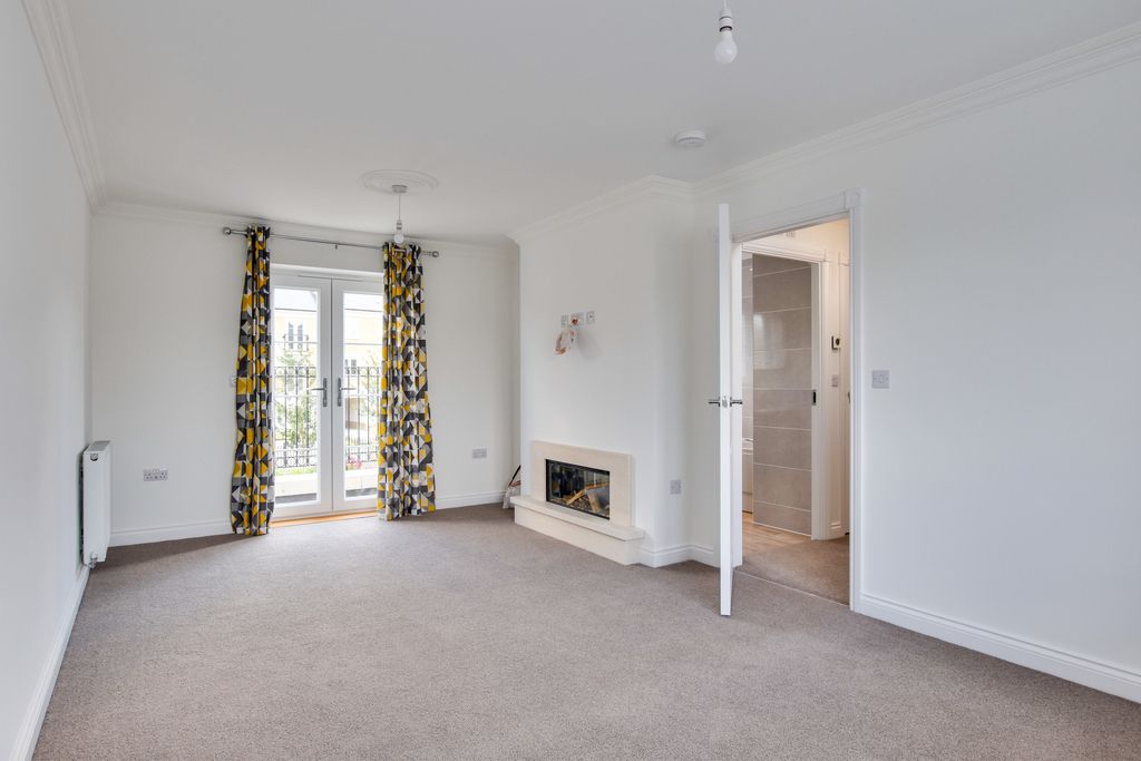 Property photo 2 of 31 Dsc_0094-Dsc_0096