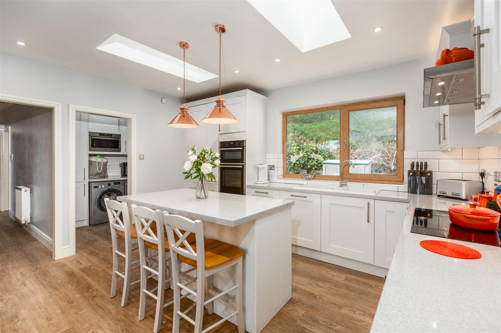 Property photo 2 of 25 Cz0A4332-Edit.Jpg