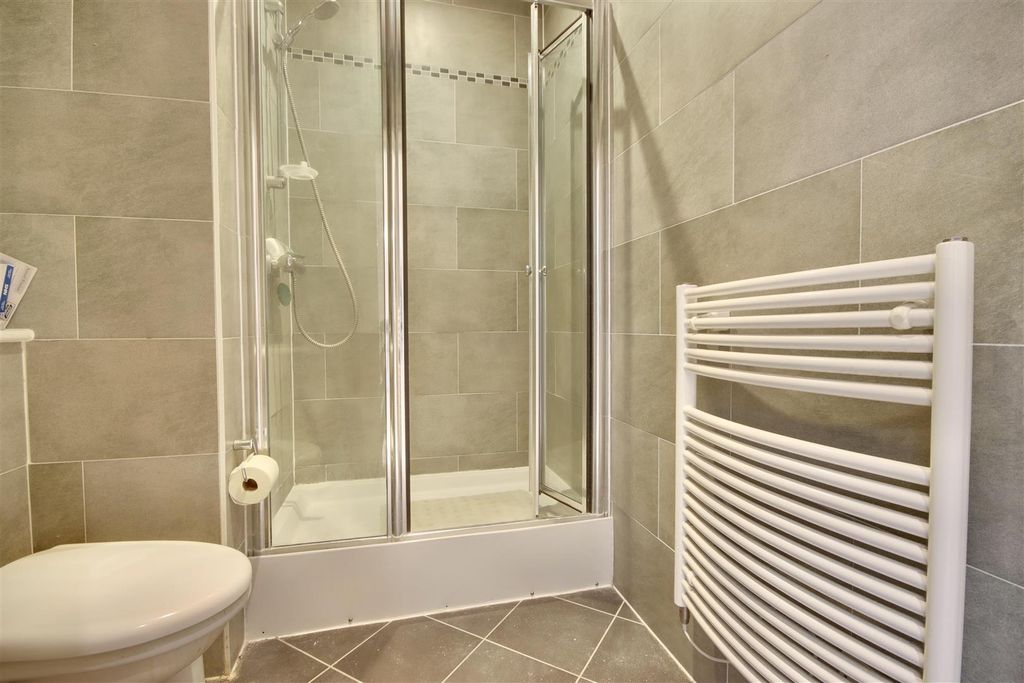 Additional image 9 of 2 bed flat for saleGunwharf Quays, Portsmouth PO1