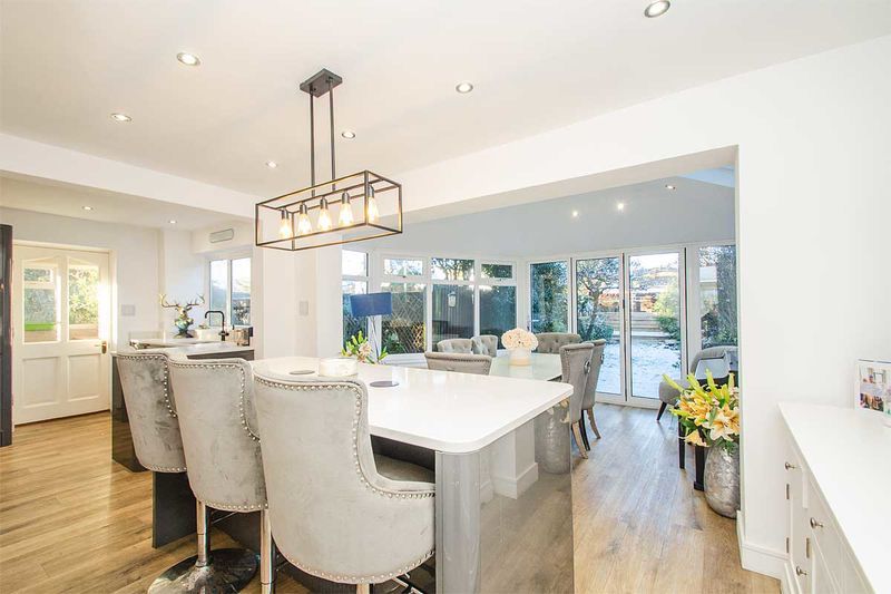 Property photo 2 of 27 Photo 12