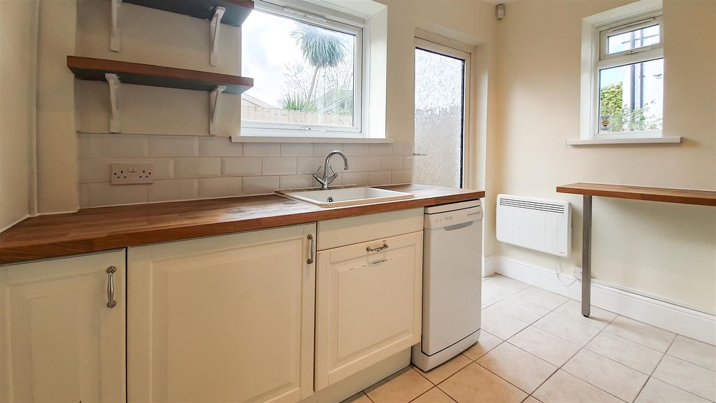 Property photo 3 of 7 6.Jpg