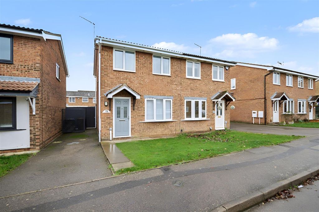 Property photo 1 of 19 Front Of House